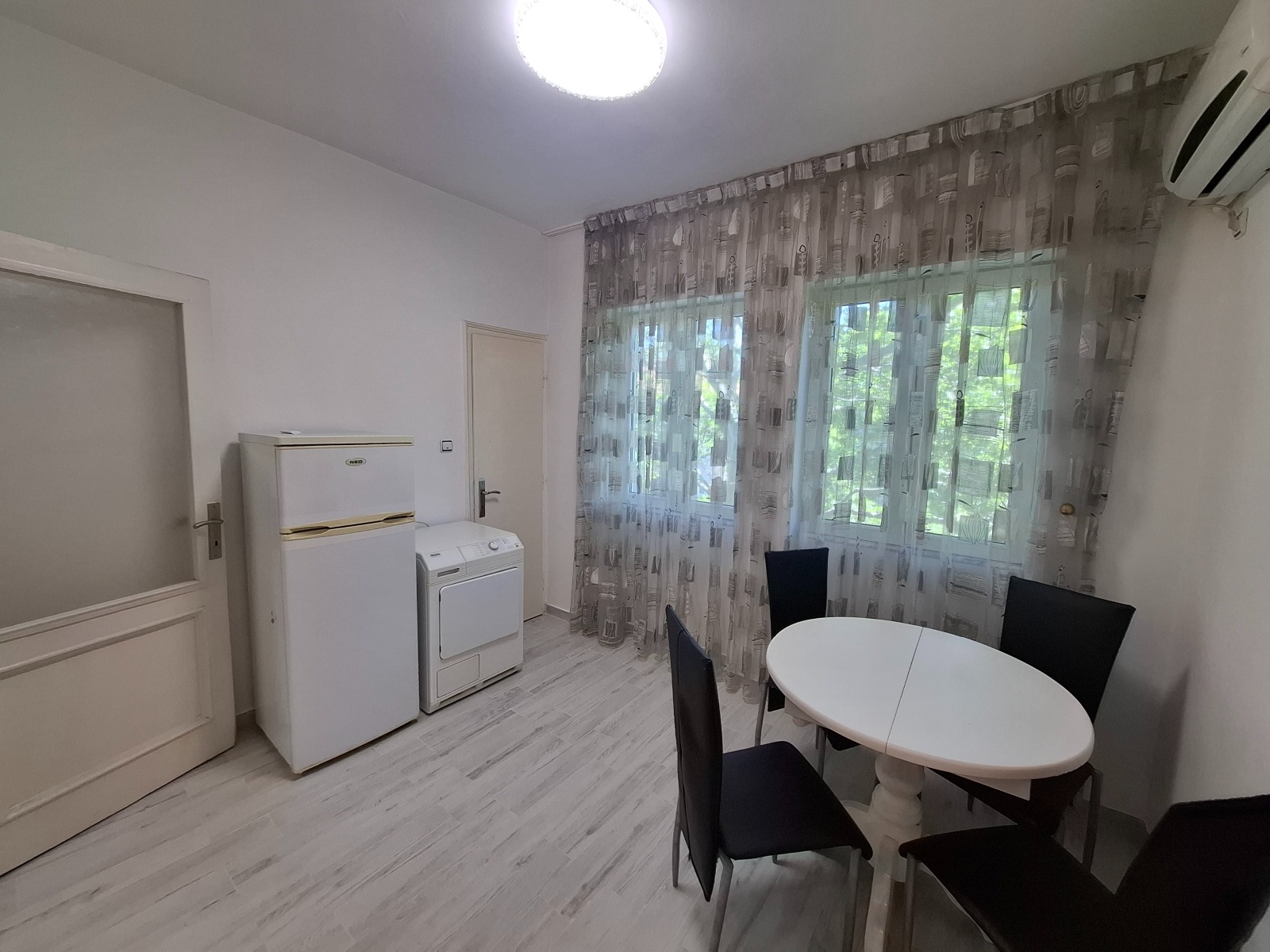 Дава под наем 2-СТАЕН, гр. Пловдив, Център, снимка 14 - Апартаменти - 54590537