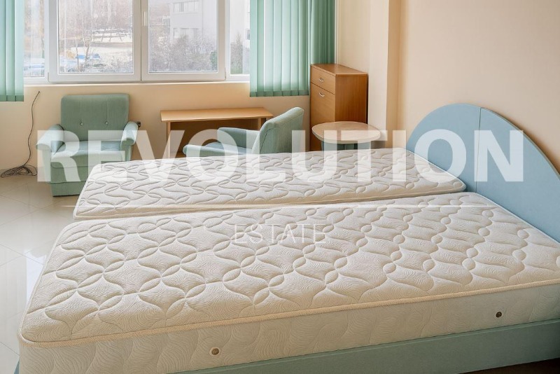 K pronájmu  Studio Varna , Levski 1 , 25 m2 | 80772876