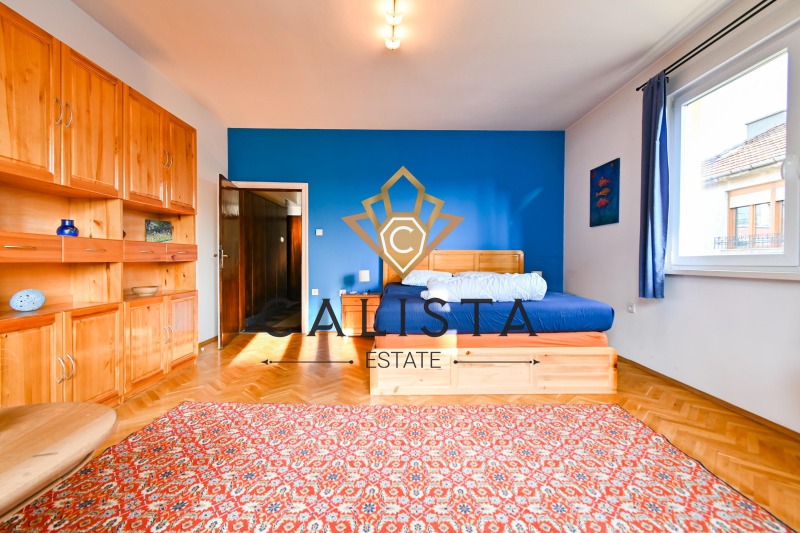 Zu vermieten  2 Schlafzimmer Sofia , Zentar , 135 qm | 87561802 - Bild [11]