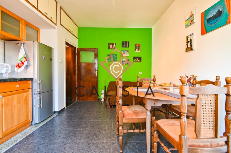 Zu vermieten  2 Schlafzimmer Sofia , Zentar , 135 qm | 87561802 - Bild [5]