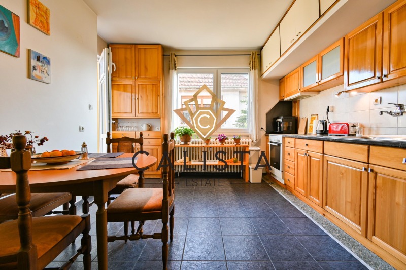Zu vermieten  2 Schlafzimmer Sofia , Zentar , 135 qm | 87561802 - Bild [7]