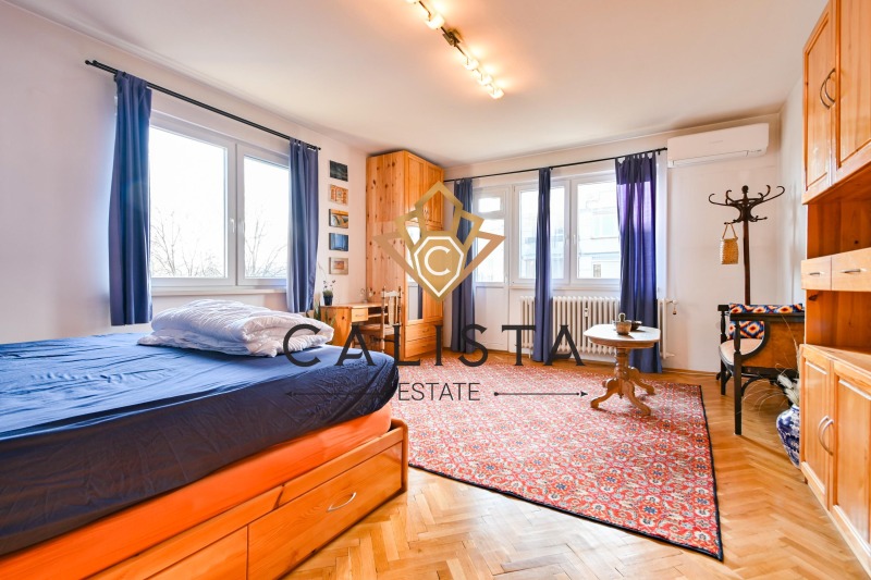 Zu vermieten  2 Schlafzimmer Sofia , Zentar , 135 qm | 87561802 - Bild [13]