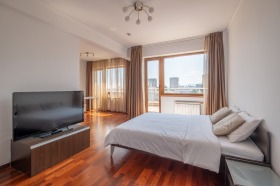 3+ camere da letto Iztok, Sofia 9