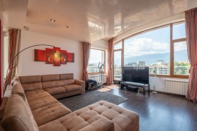 3+ camere da letto Iztok, Sofia 1