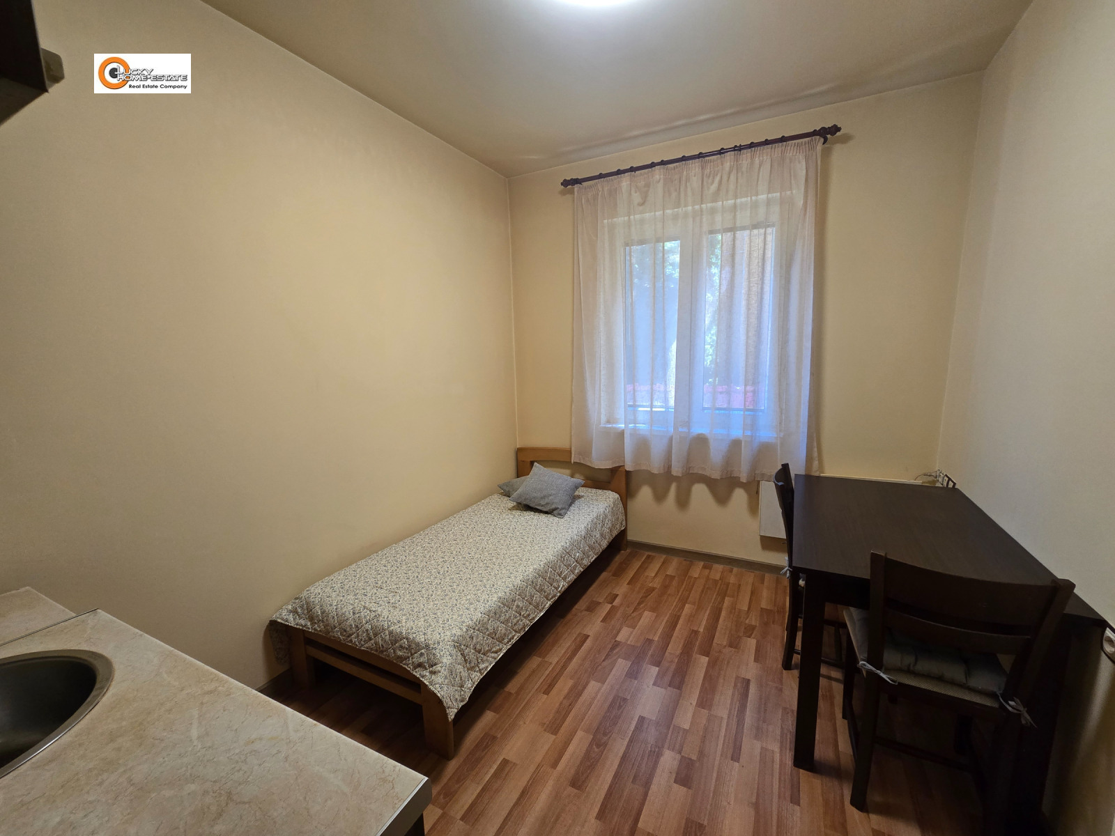 Дава под наем 2-СТАЕН, гр. София, Лозенец, снимка 6 - Апартаменти - 54631544