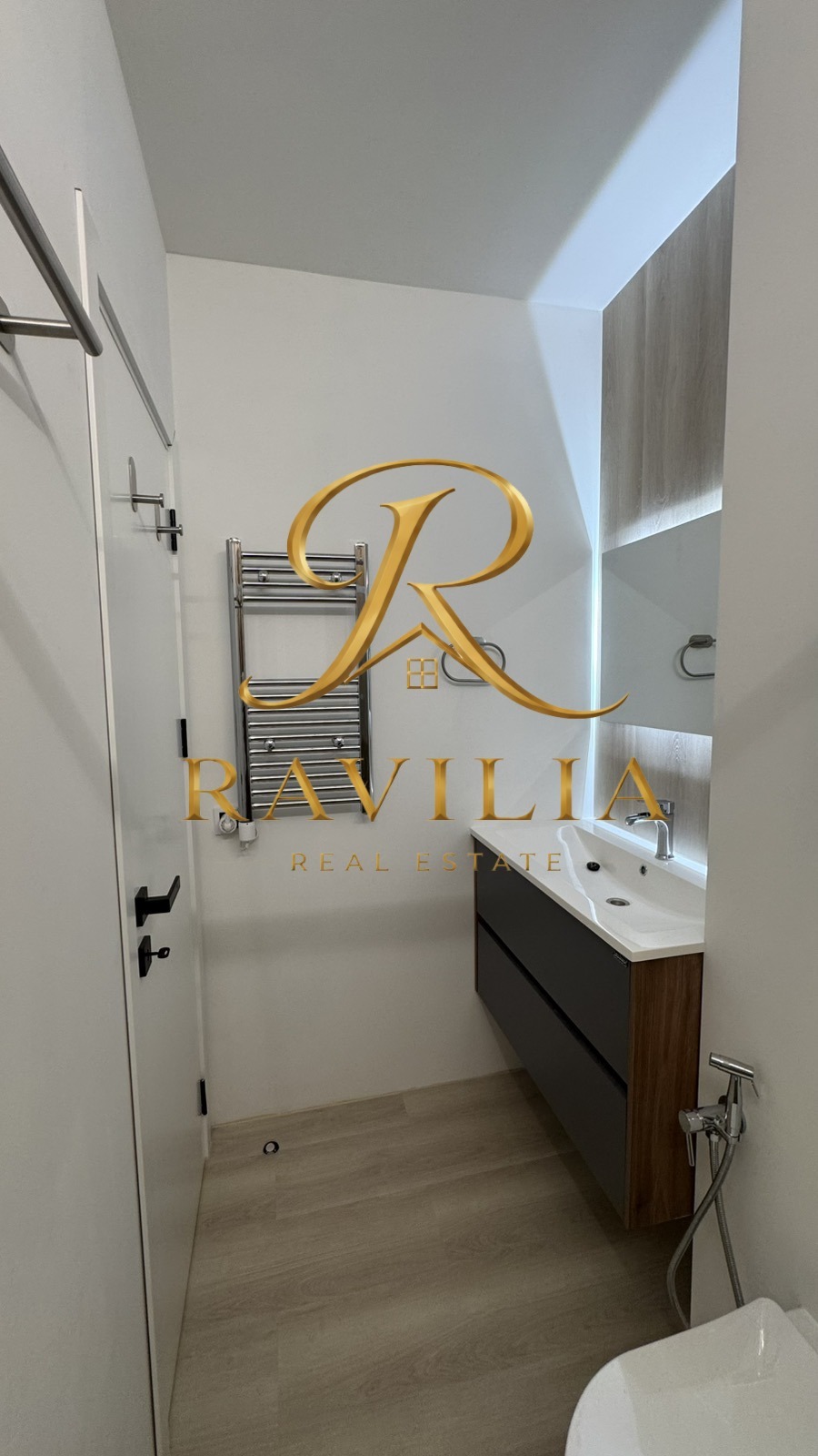 Дава под наем 4-СТАЕН, гр. София, Център, снимка 7 - Апартаменти - 54076334