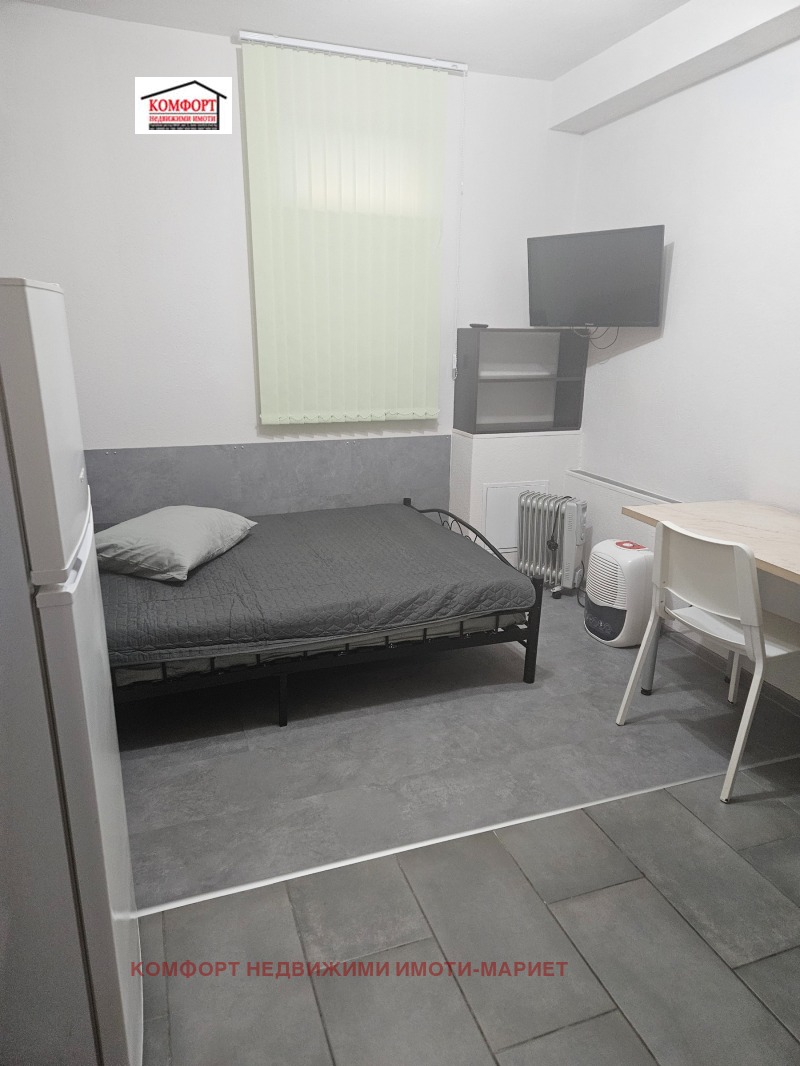 Дава под наем СТАЯ, гр. Плевен, Широк център, снимка 4 - Стаи под наем - 52679126