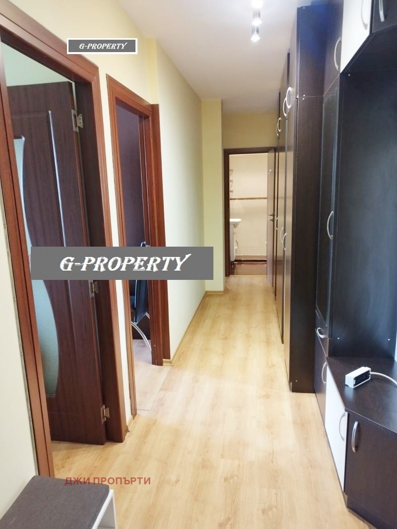 Издаје се  2 спаваће собе Софија , Студентски град , 80 м2 | 50261903