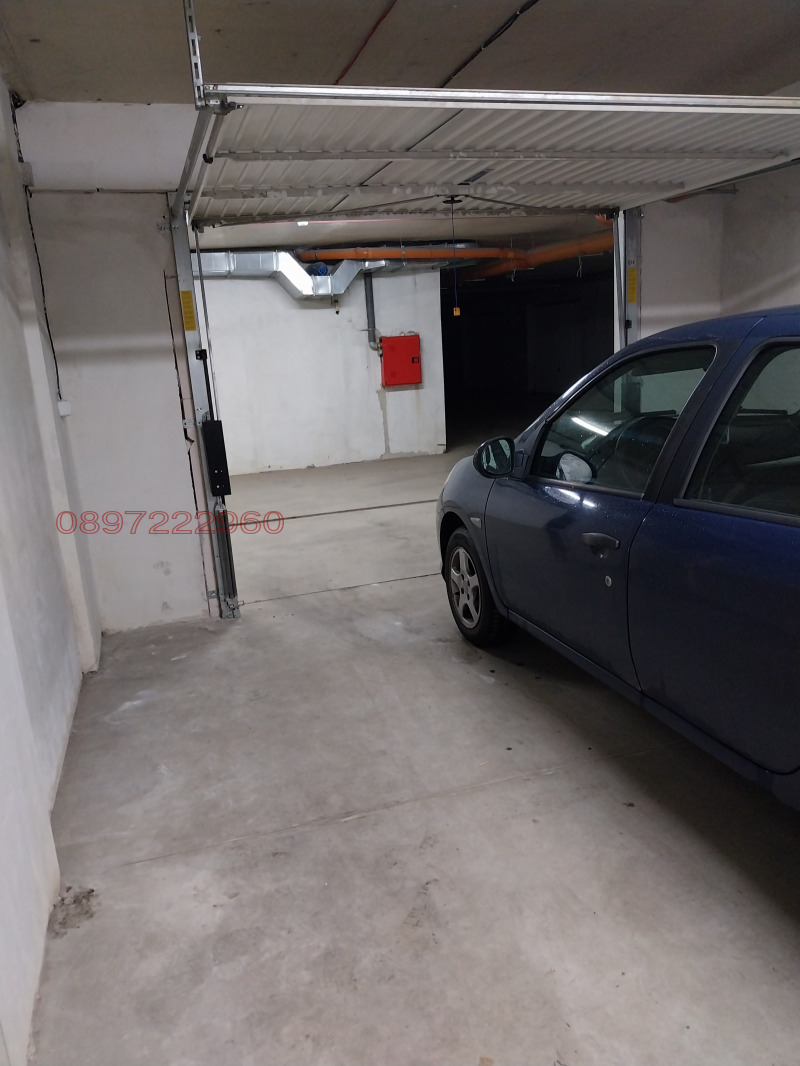 Дава под наем ГАРАЖ, ПАРКОМЯСТО, гр. София, Люлин 10, снимка 4 - Гаражи и паркоместа - 52888410