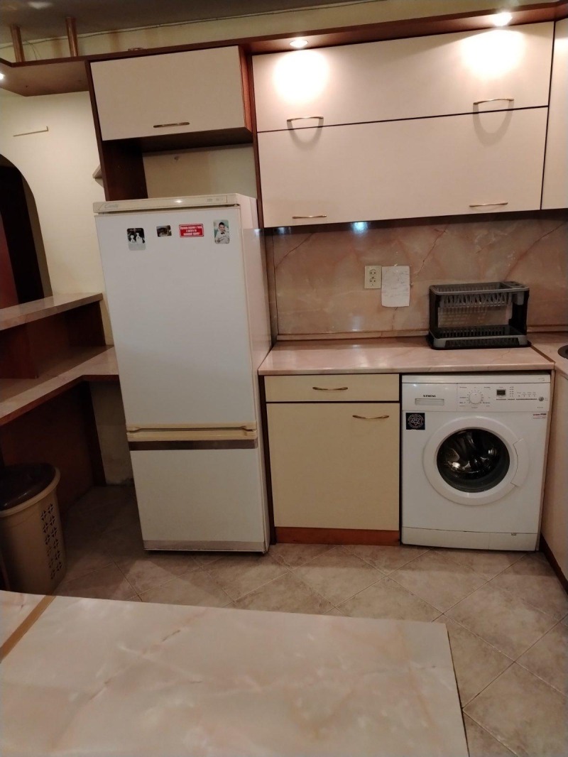 Til leie  2 soverom Plovdiv , Tsentar , 70 kvm | 28889952 - bilde [2]