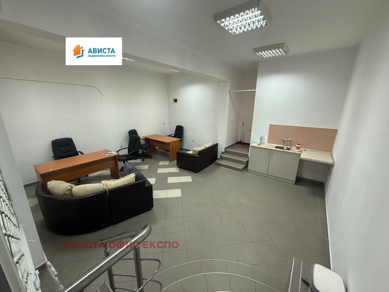En renta  Comercio Sofia , Tsentar , 40 metros cuadrados | 48328640 - imagen [2]