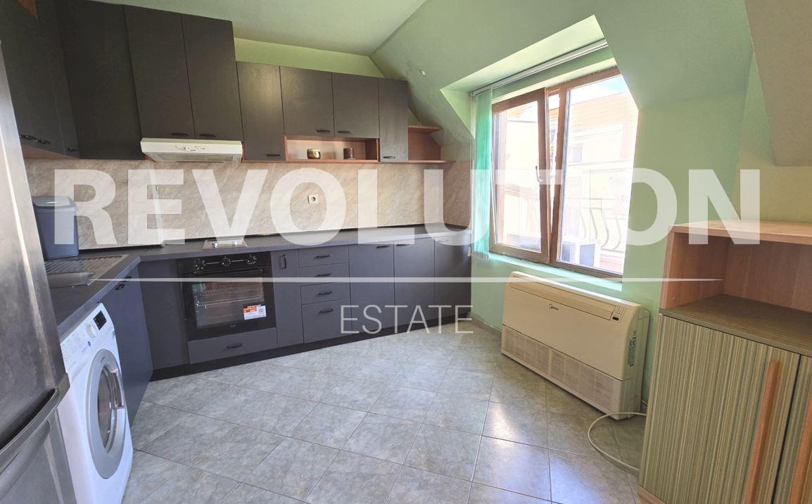 Дава под наем 4-СТАЕН, гр. Варна, Бриз, снимка 3 - Апартаменти - 53517911