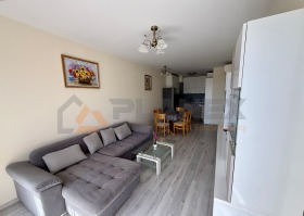 1 soverom Briz, Varna