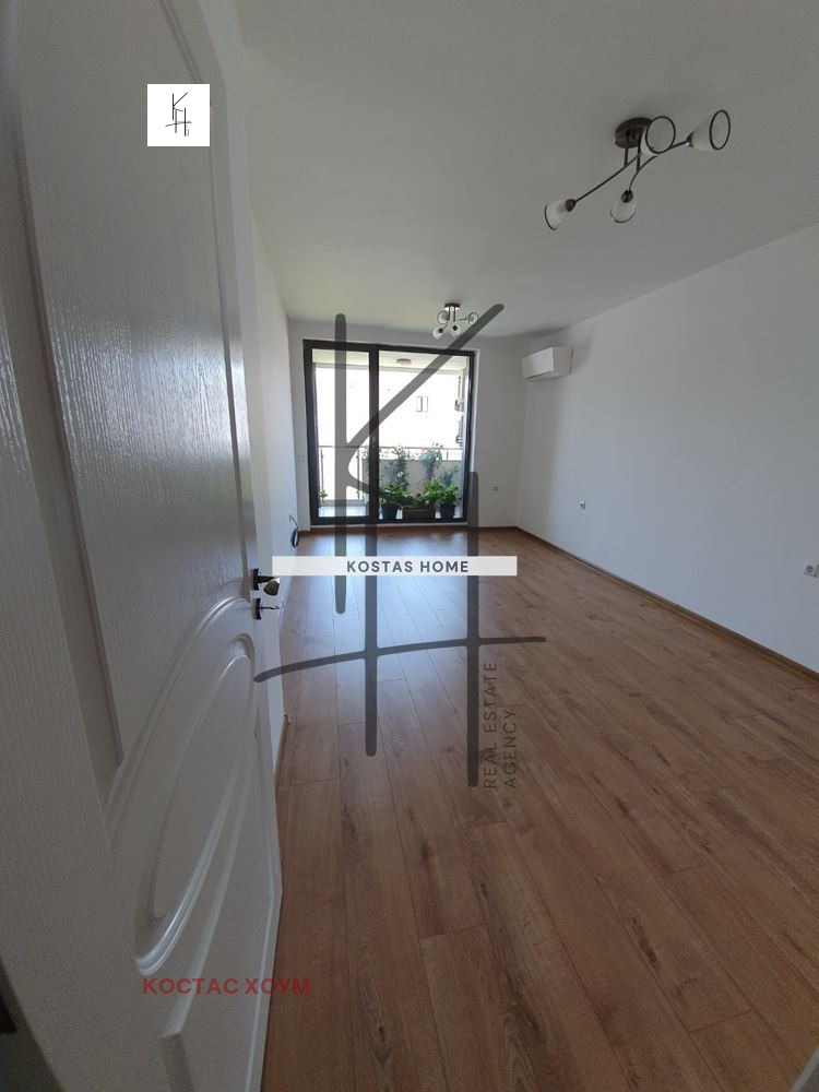 K pronájmu  2 ložnice Varna , Centar , 130 m2 | 34153820 - obraz [4]