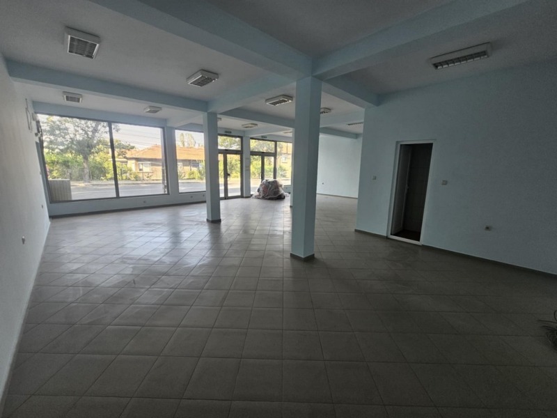 Дава под наем  Магазин град Кърджали , Веселчане , 110 кв.м | 29909330 - изображение [2]