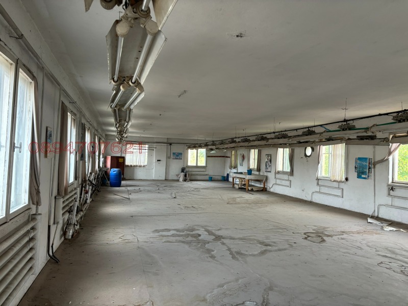 Дава под наем ПРОМ. ПОМЕЩЕНИЕ, гр. Костенец, област София област