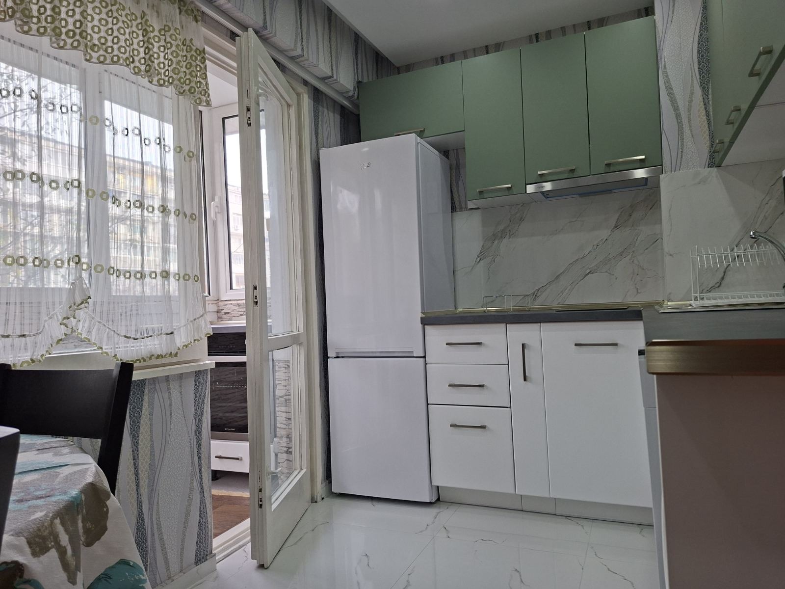 ���� ��� ���� 3-����� | Imot.bg � ����������� 4