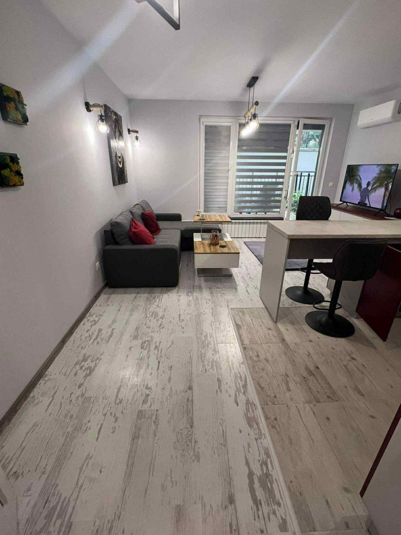 Vuokrattavana  Studio Sofia , Studentski grad , 40 neliömetriä | 62561136