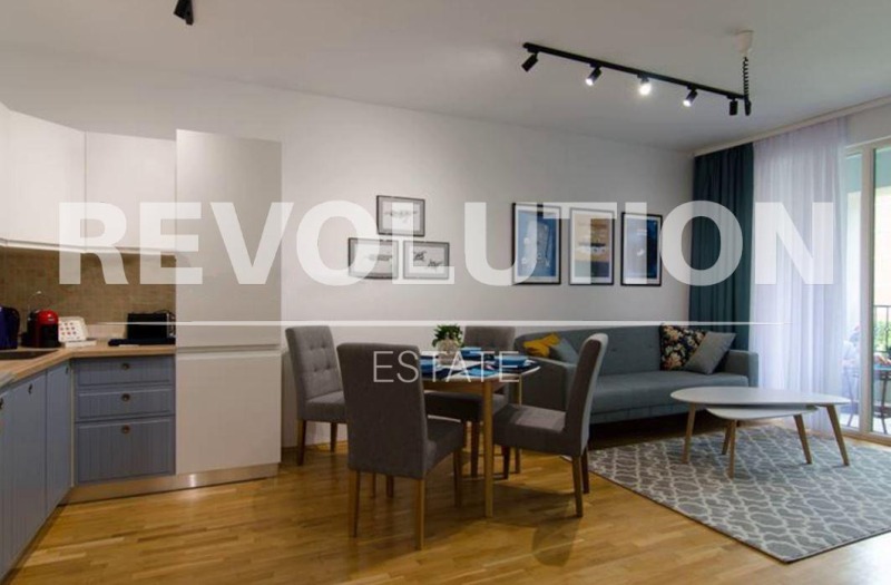 Te huur  1 slaapkamer Varna , k.k. Sv.Sv. Konstantin i Elena , 75 m² | 64870943