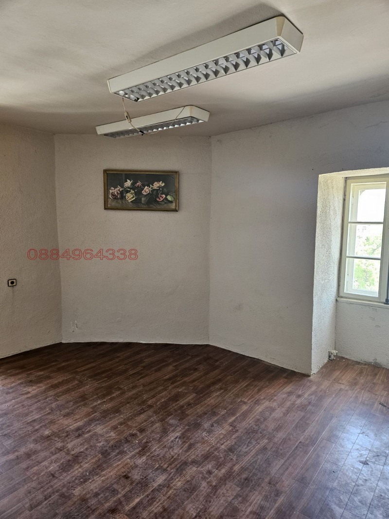 Дава под наем ОФИС, гр. Русе, Център, снимка 2 - Офиси - 52779507