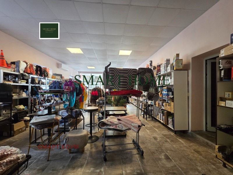 Дава под наем МАГАЗИН, с. Първомайци, област Велико Търново, снимка 3 - Магазини - 52446166