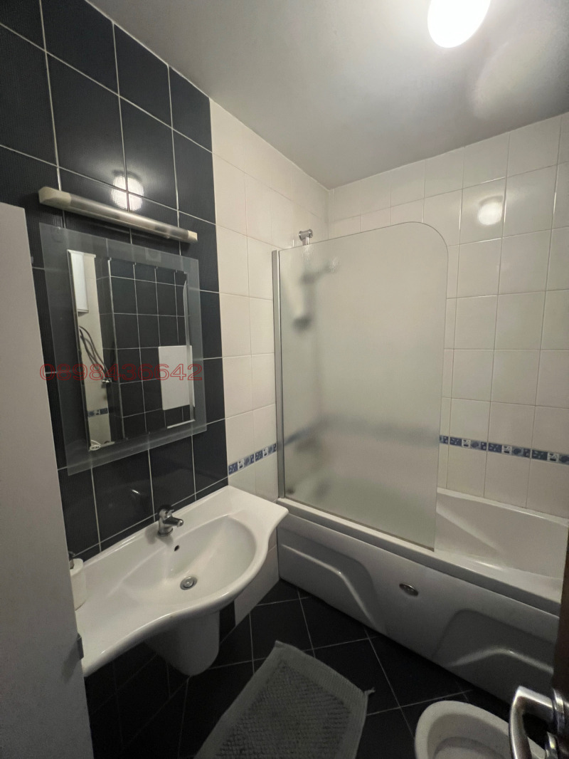 K pronájmu  1 ložnice Sofia , Studentski grad , 68 m2 | 90083732 - obraz [14]