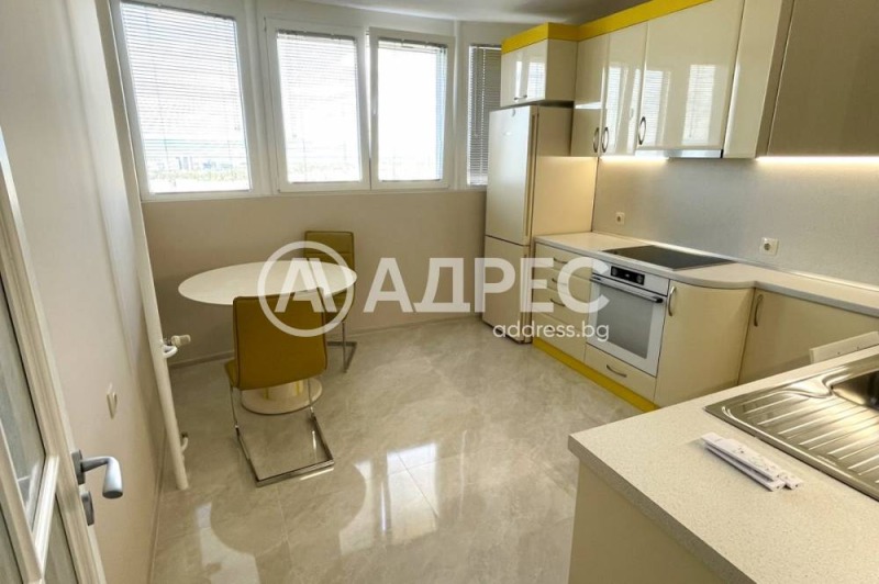 K pronájmu  1 ložnice Sofia , Poligona , 65 m2 | 61735889 - obraz [8]
