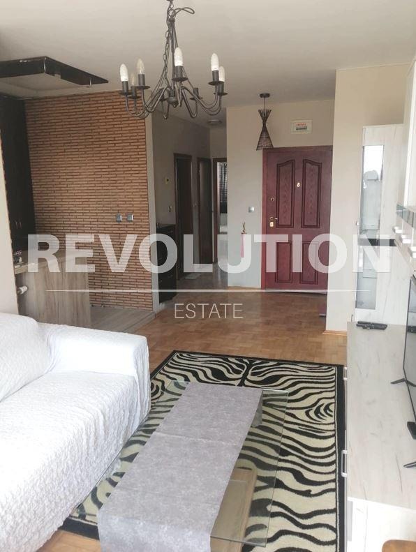 K pronájmu  1 ložnice Varna , Centar , 70 m2 | 76146694