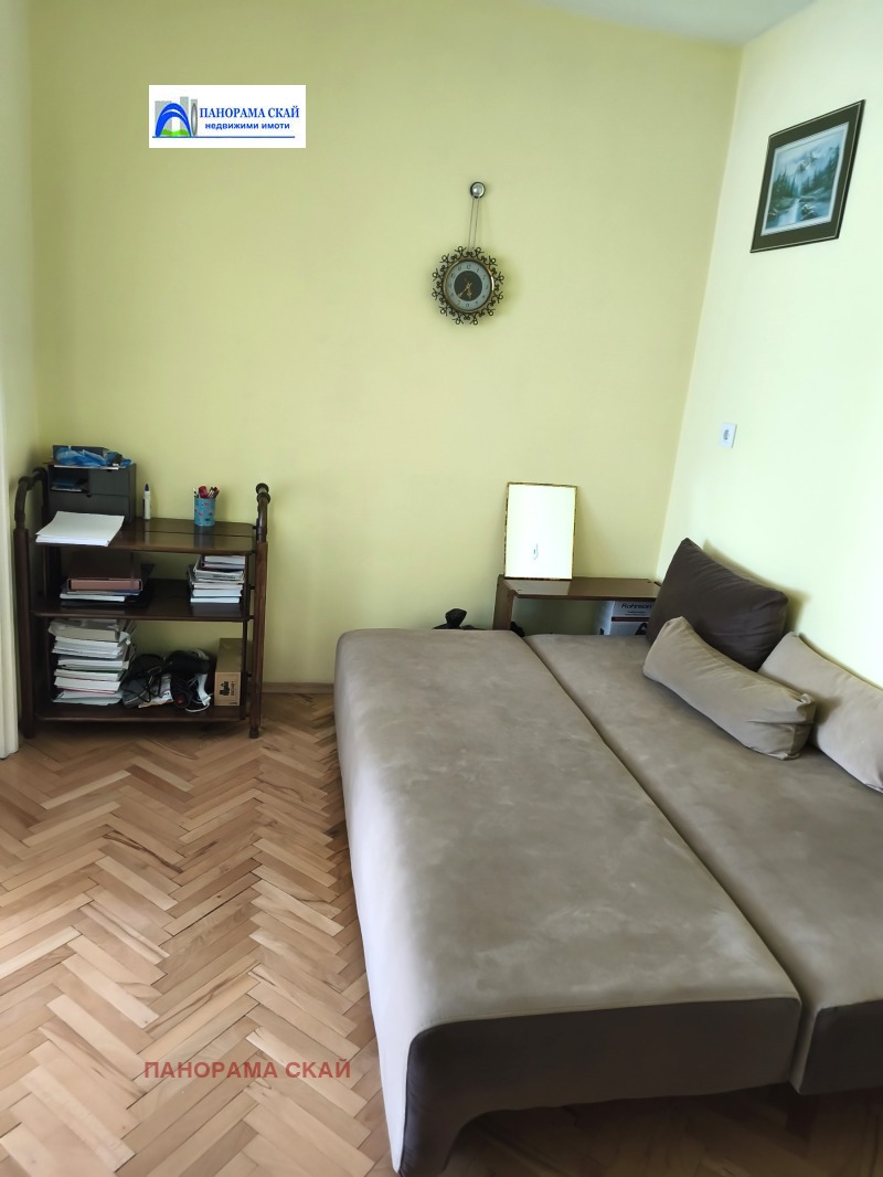 Дава под наем  2-стаен град Плевен , Идеален център , 50 кв.м | 40022079 - изображение [2]