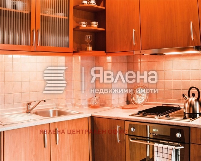 Дава под наем 2-СТАЕН, гр. София, Център, снимка 4 - Апартаменти - 53490046