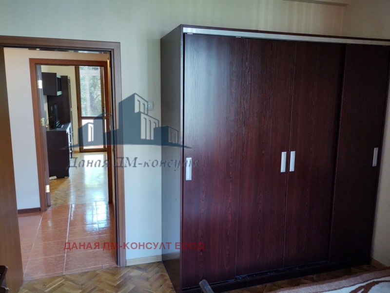 Дава под наем  3-стаен град Шумен , Център , 95 кв.м | 21850918 - изображение [4]