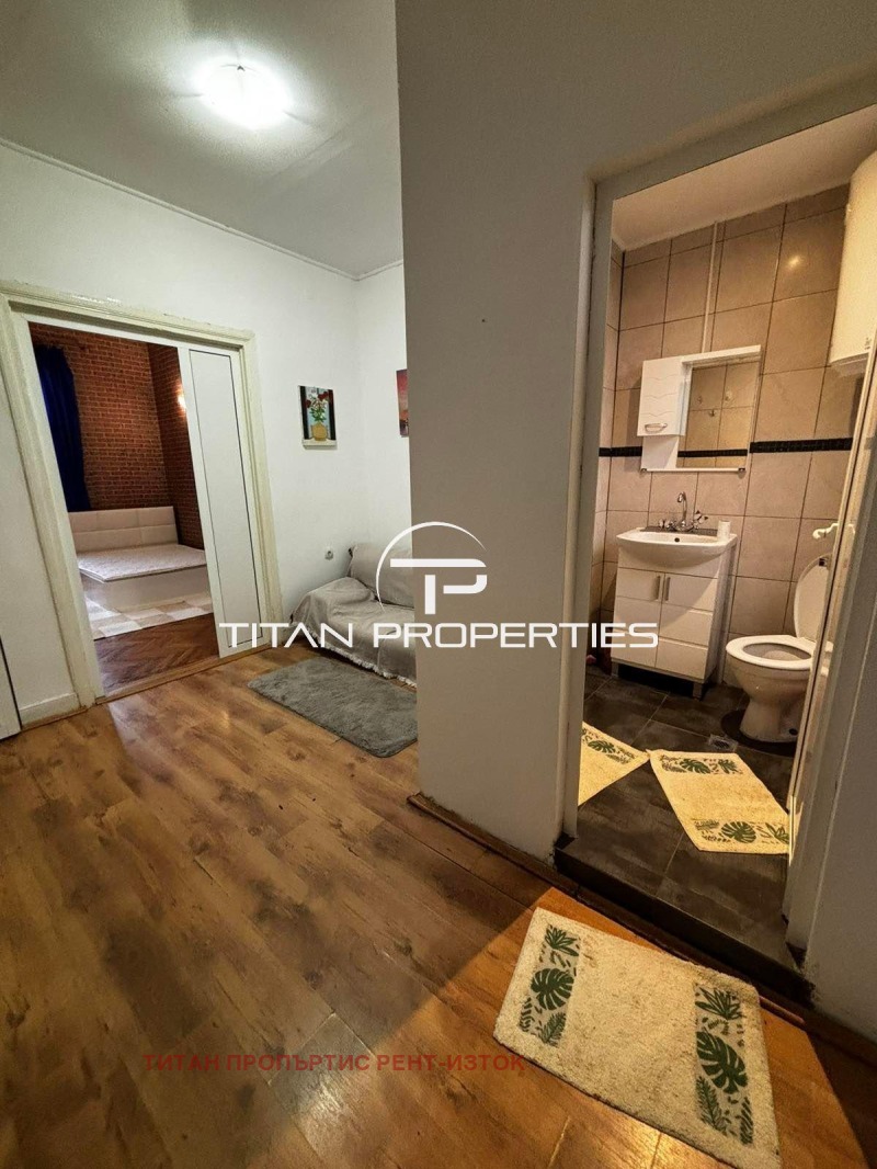 Дава под наем 2-СТАЕН, гр. Бургас, Център, снимка 7 - Апартаменти - 52639965