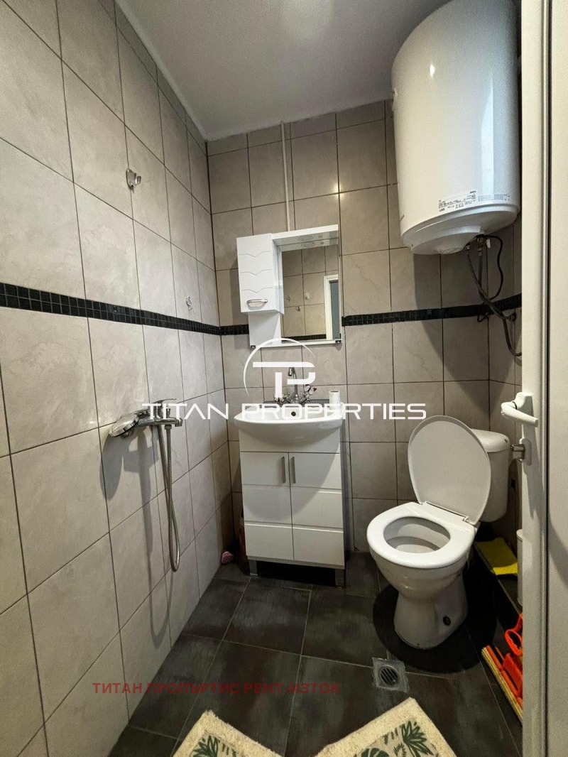 Дава под наем 2-СТАЕН, гр. Бургас, Център, снимка 4 - Апартаменти - 52639965