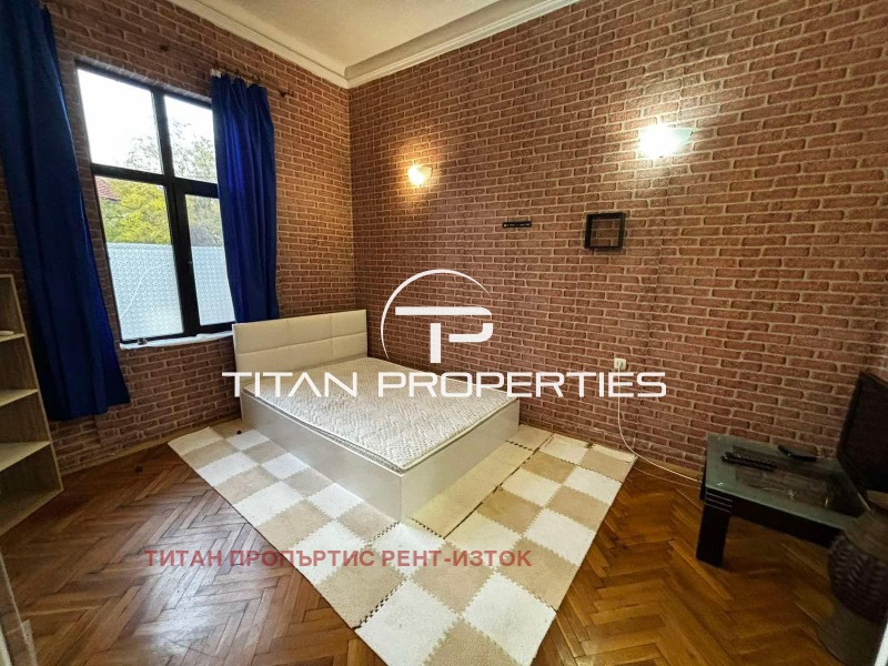 Дава под наем 2-СТАЕН, гр. Бургас, Център