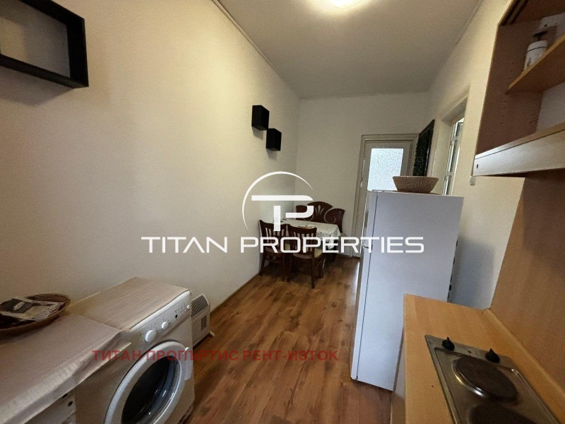 Дава под наем 2-СТАЕН, гр. Бургас, Център, снимка 8 - Апартаменти - 52639965