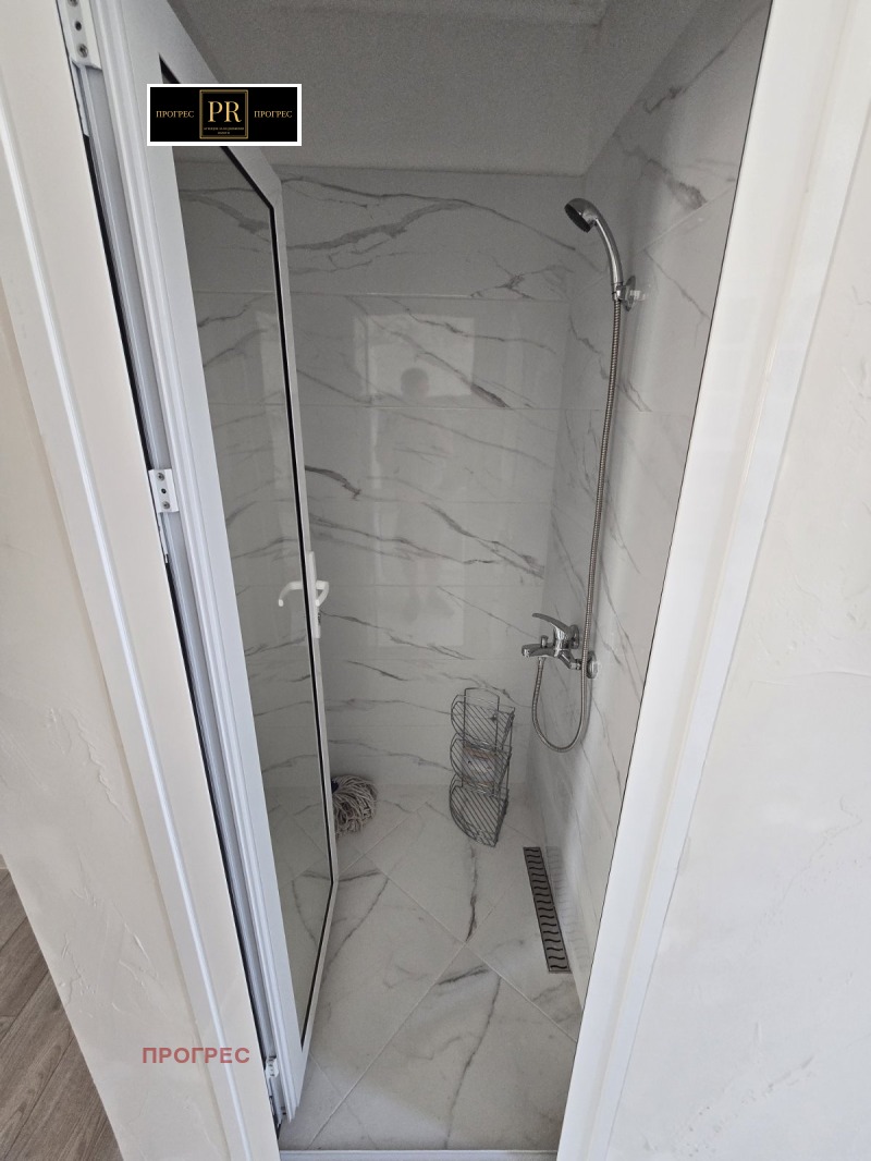 En renta  2 dormitorios Plovdiv , Tsentar , 120 metros cuadrados | 75191515 - imagen [9]