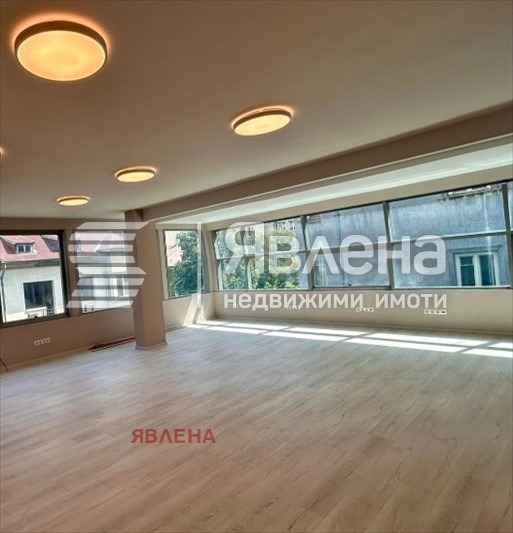 Дава под наем  Офис град София , Център , 171 кв.м | 18335625