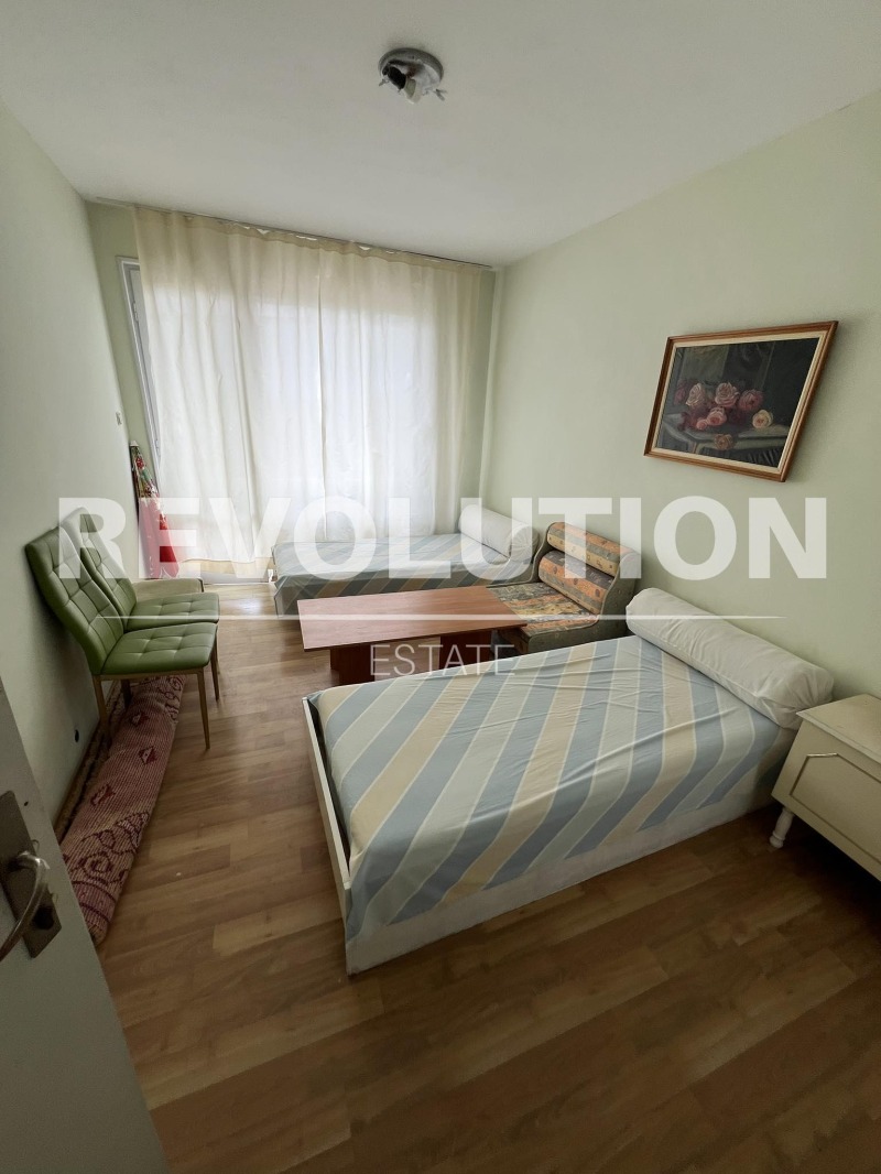 För uthyrning  Studio Varna , m-t Alen mak , 30 kvm | 62705334 - bild [3]