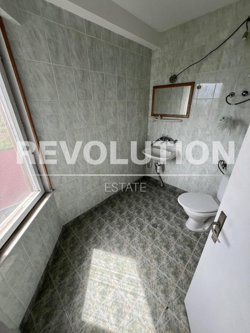 För uthyrning  Studio Varna , m-t Alen mak , 30 kvm | 62705334 - bild [7]