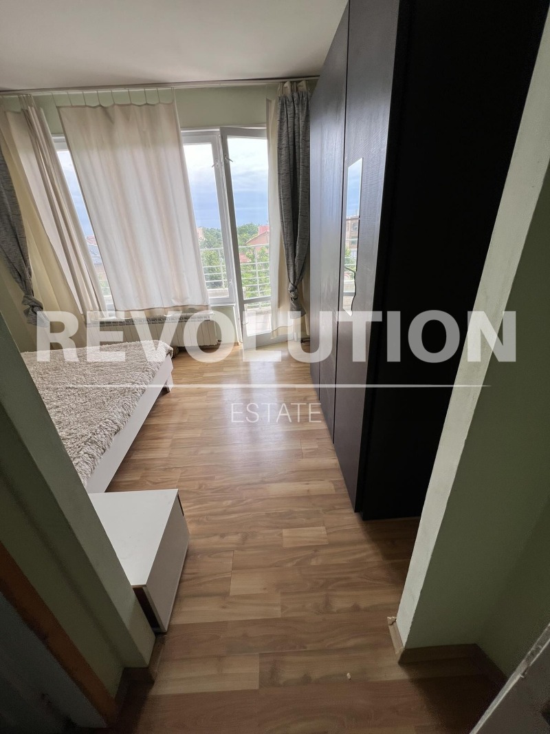 För uthyrning  Studio Varna , m-t Alen mak , 30 kvm | 62705334 - bild [2]