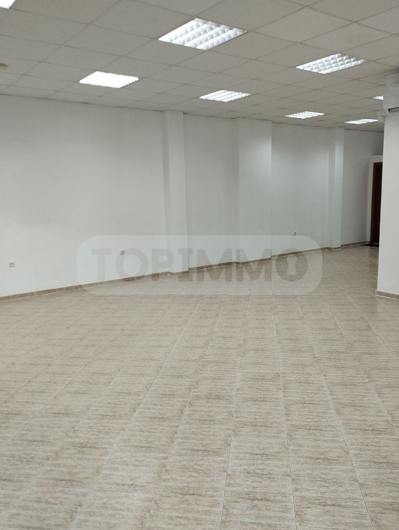 Дава под наем  Магазин град Варна , Левски 2 , 75 кв.м | 65165850 - изображение [2]