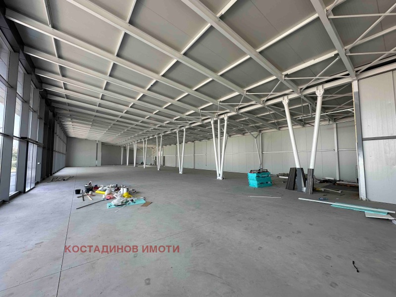 A louer  Boutique Plovdiv , Pazardjichko chose , 1900 m² | 82502631