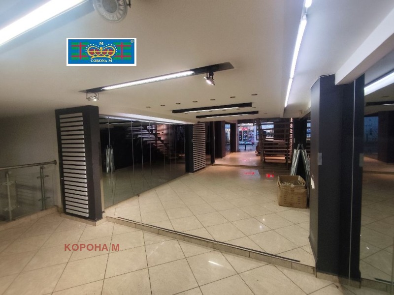 Дава под наем МАГАЗИН, гр. София, Център, снимка 8 - Магазини - 53509411