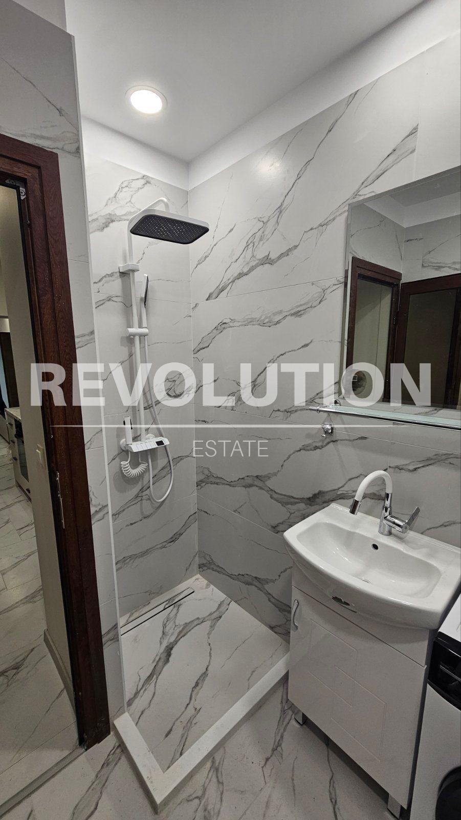 Дава под наем ЕТАЖ ОТ КЪЩА, гр. Варна, Цветен квартал, снимка 6 - Етаж от къща - 53617067