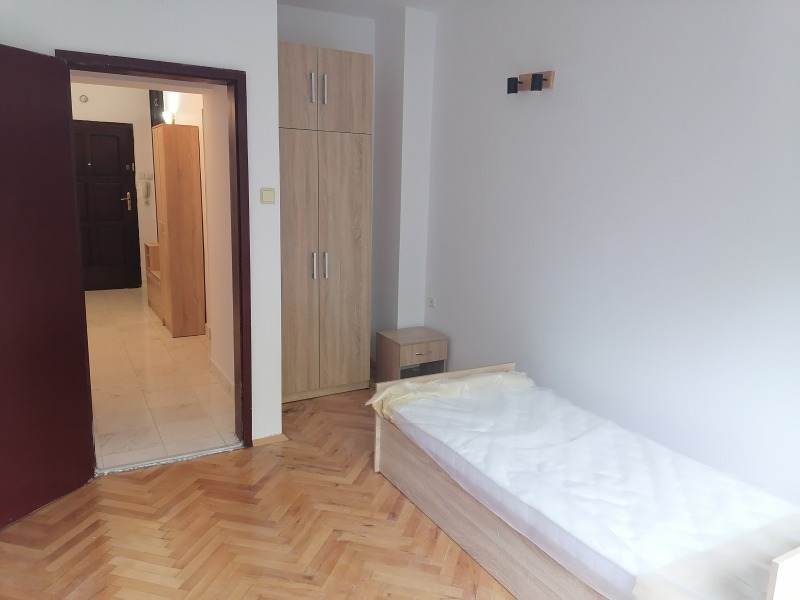 Da affittare  2 camere da letto Sofia , Hadgi Dimitar , 85 mq | 94236902 - Immagine [7]