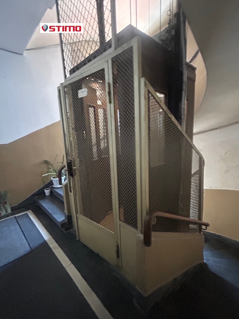 K pronájmu  3 ložnice Sofia , Centar , 110 m2 | 14348493 - obraz [12]