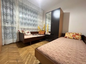 1 Schlafzimmer Zentar, Burgas 6