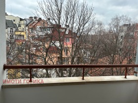 2 slaapkamers Lozenets, Sofia 5