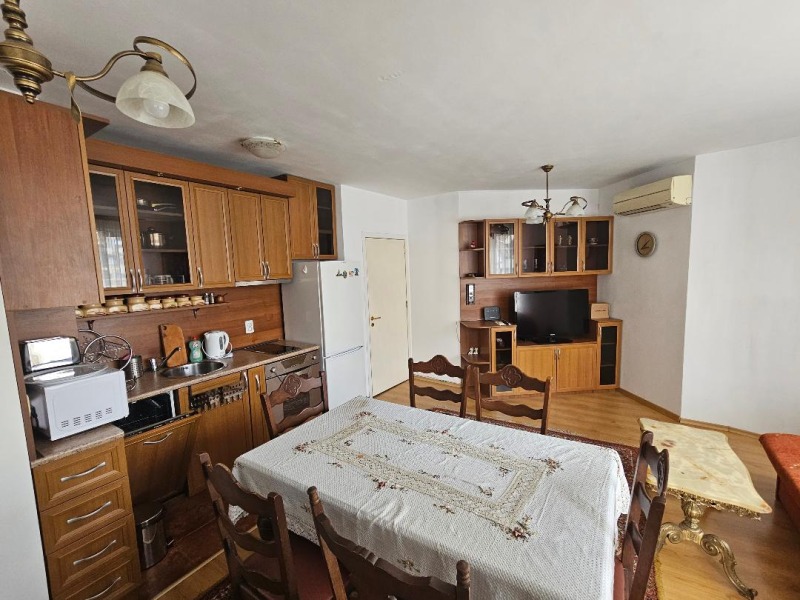 Kiralık  2 yatak odası Sofia , Oborişe , 80 metrekare | 27856900