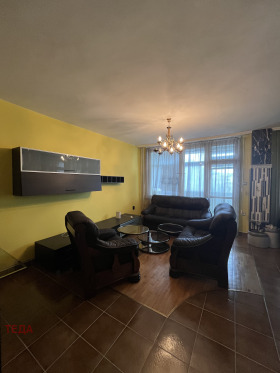 ���� ��� ���� 3-����� | Imot.bg � ����� ������ 11